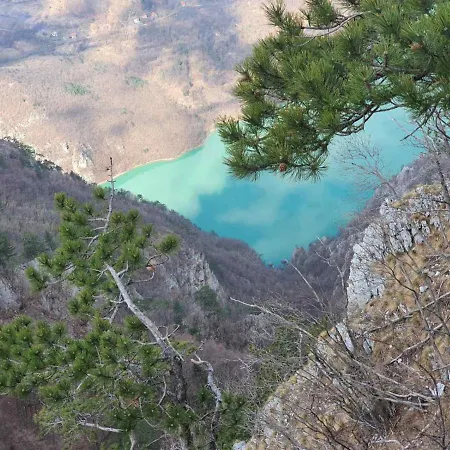 Tutic 1 I 2 Mitrovac