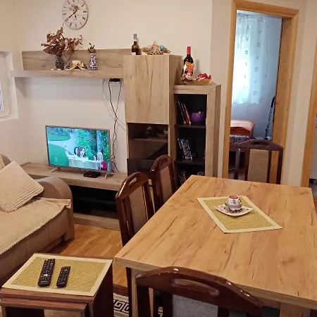 Penzion Tutic 1 I 2 Mitrovac