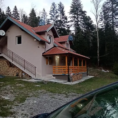 Tutic 1 I 2 Penzion 3*