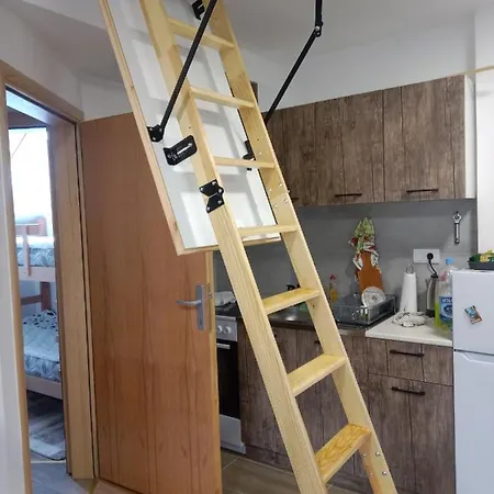 Tutic 1 I 2 3* Mitrovac