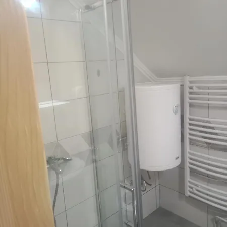 Penzion Tutic 1 I 2 Mitrovac